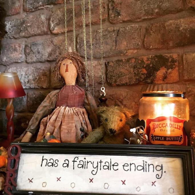 Bumbleberry Cottage Gresford ภายนอก รูปภาพ