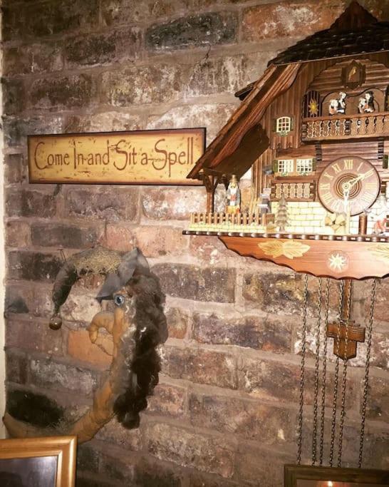 Bumbleberry Cottage Gresford ภายนอก รูปภาพ